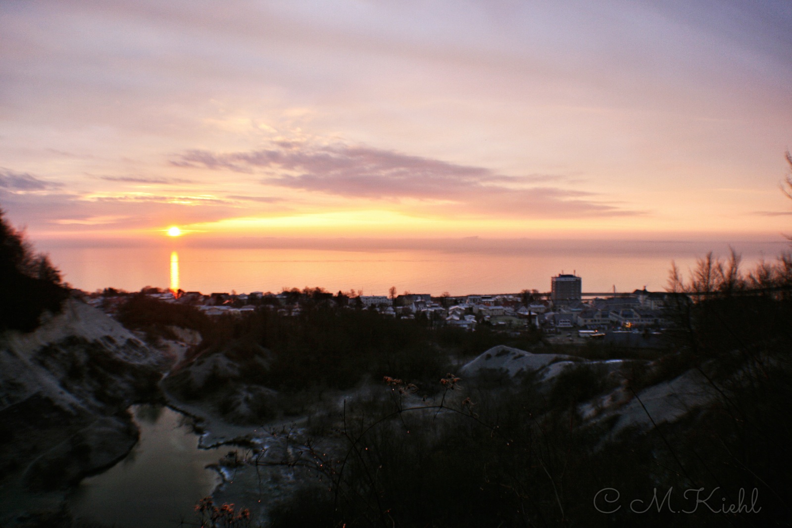 Sonnenaufgang in meiner Heimat Stadt Sassnitz