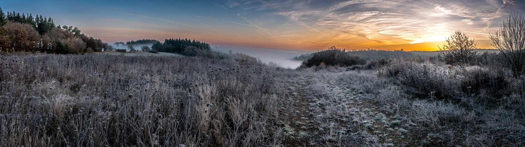 Sonnenaufgang in Nordhessen 