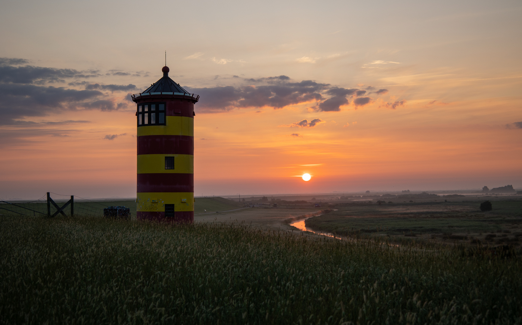 Sonnenaufgang in Ostfriesland 