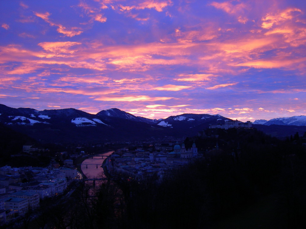 Sonnenaufgang in Salzburg