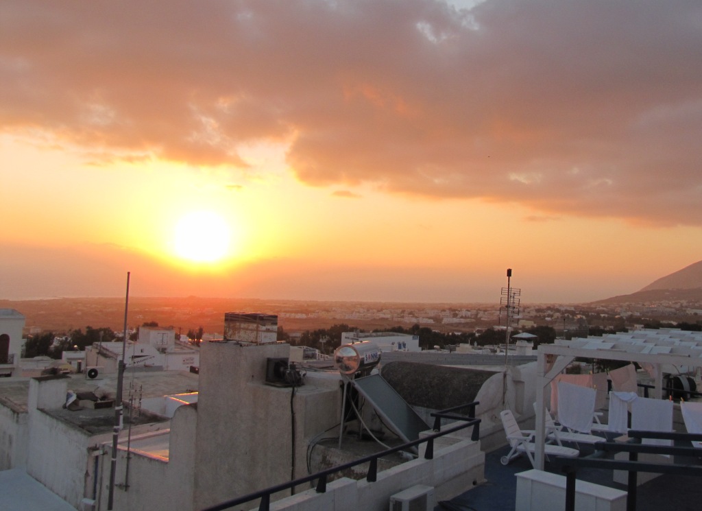 Sonnenaufgang in Santorin