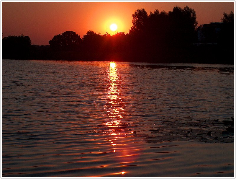 Sonnenaufgang in Wedel...