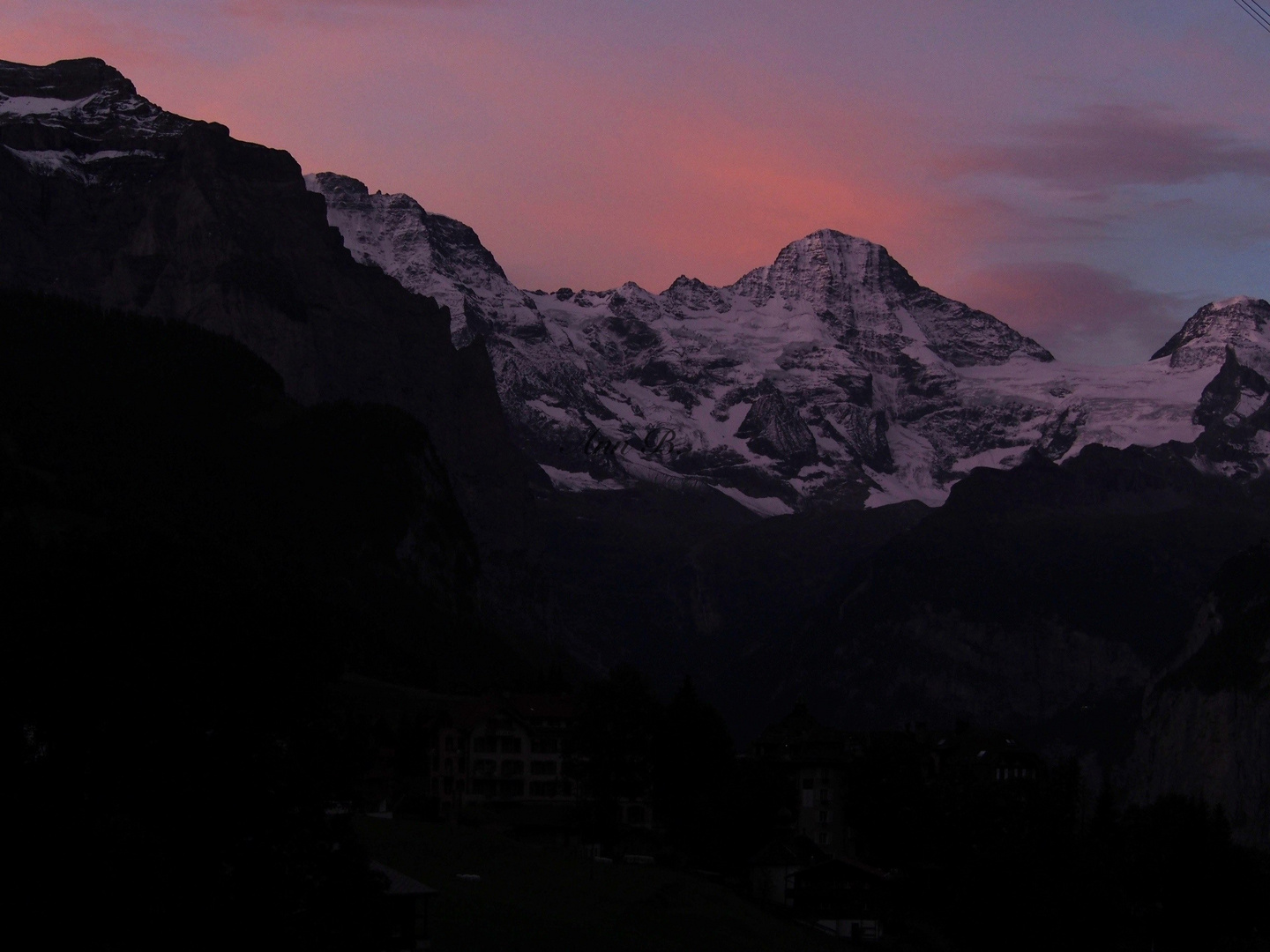 Sonnenaufgang in Wengen/Schweiz