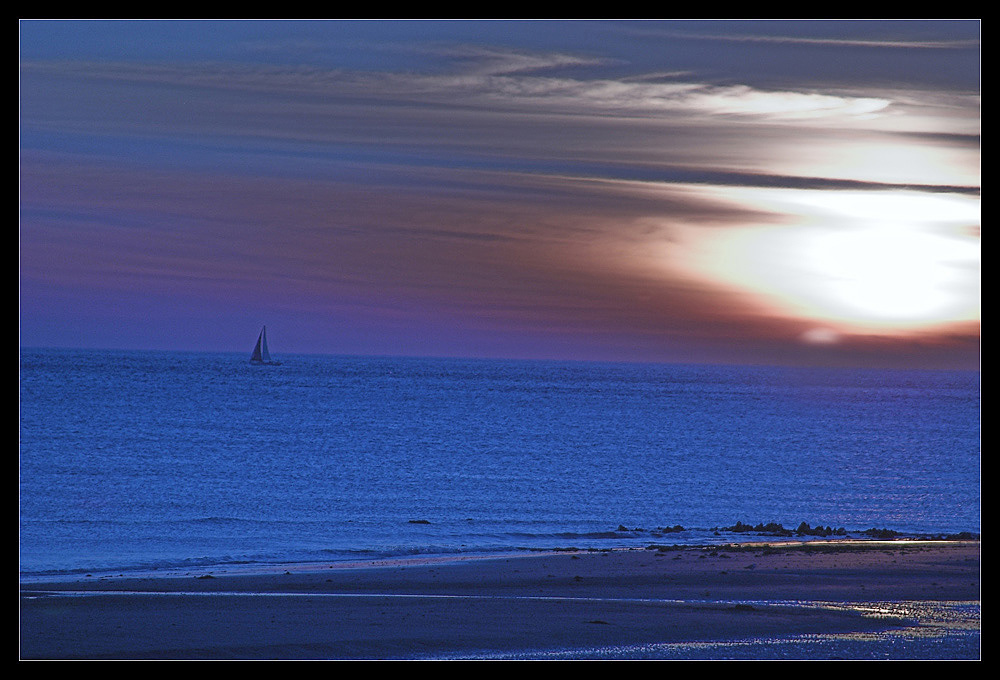 Sonnenaufgang Jersey by Jan Peter Theurich