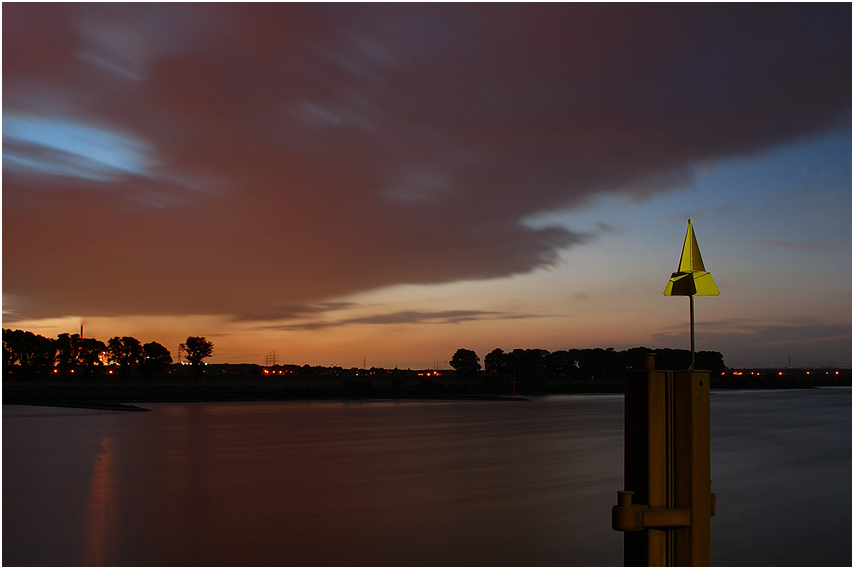 Sonnenaufgang - Krefeld Hafen