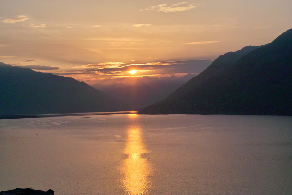 Sonnenaufgang Lago Maggiore
