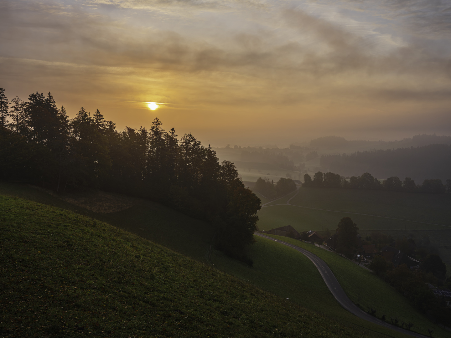 Sonnenaufgang Lueg Kanton Bern Schweiz