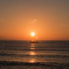 Sonnenaufgang mit Fischerboot 2