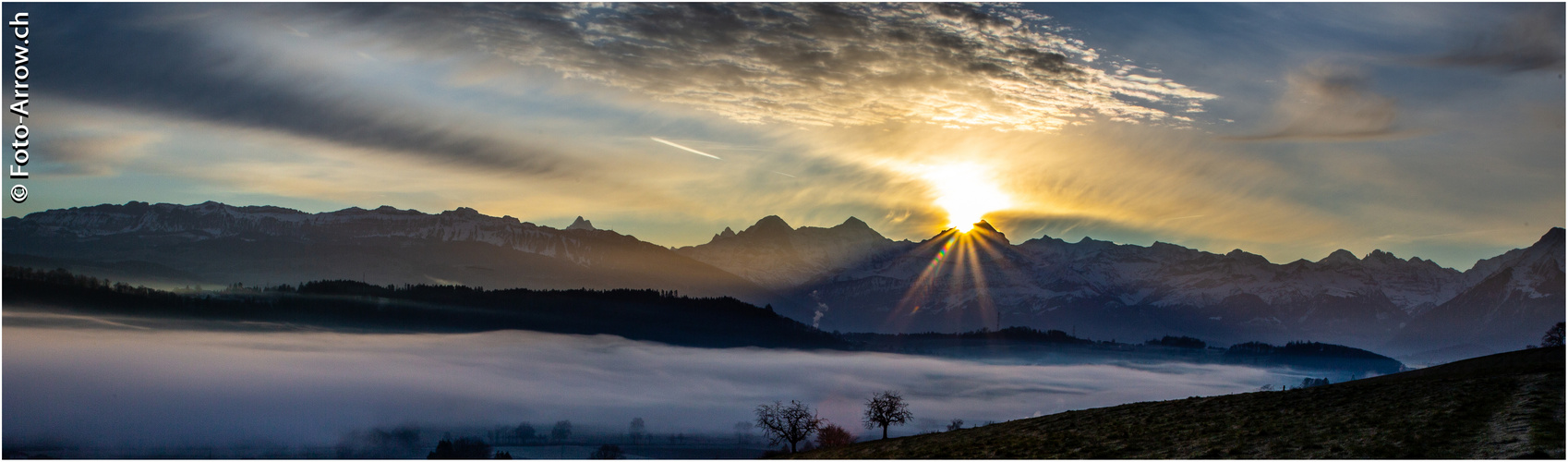 Sonnenaufgang mit Halo