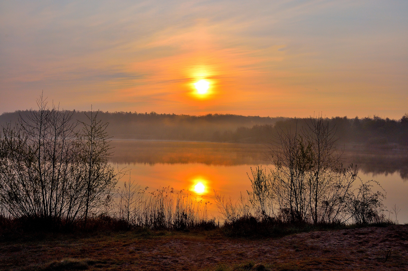 Sonnenaufgang mit Nebel