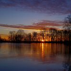 Sonnenaufgang mit Spiegelung