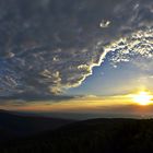 Sonnenaufgang nach gewittriger Nacht