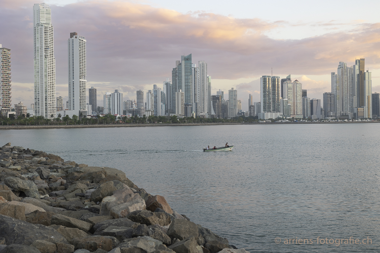 Sonnenaufgang Panama City