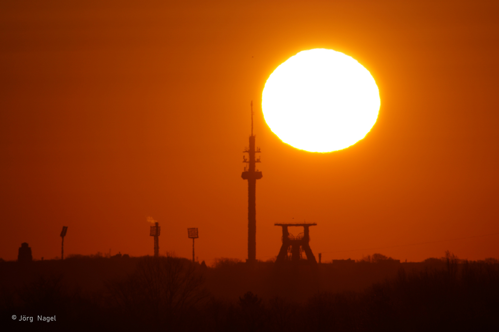 Sonnenaufgang über Bochum