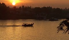 Sonnenaufgang über Chau Doc