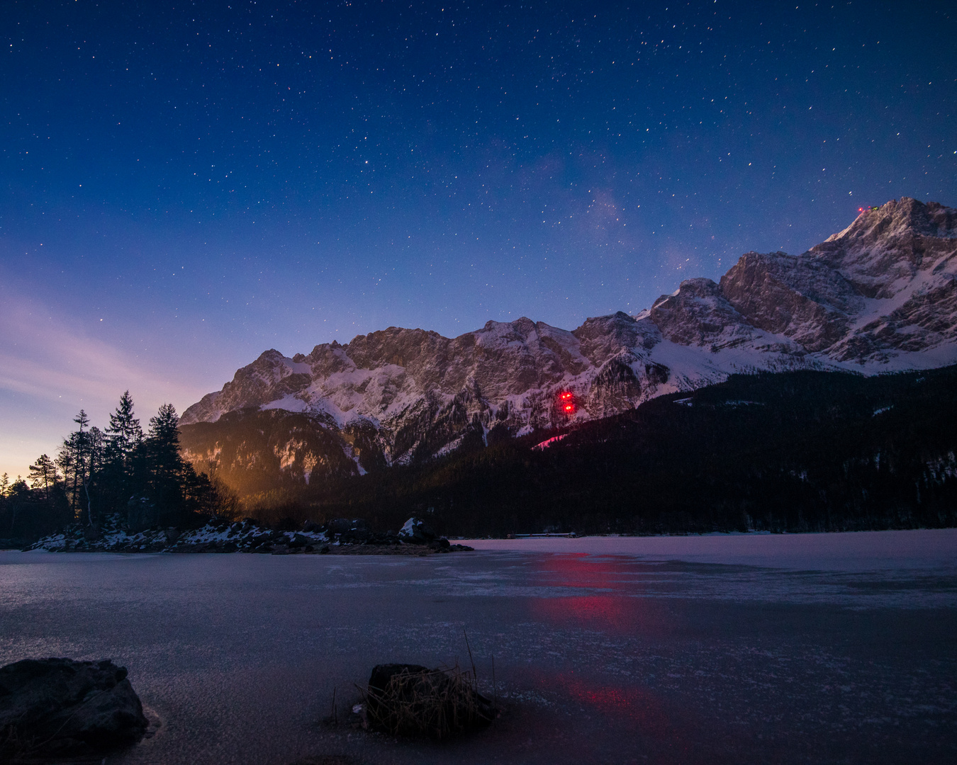 Sonnenaufgang über dem Eibsee