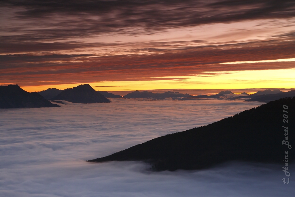 Sonnenaufgang über dem Ennstal