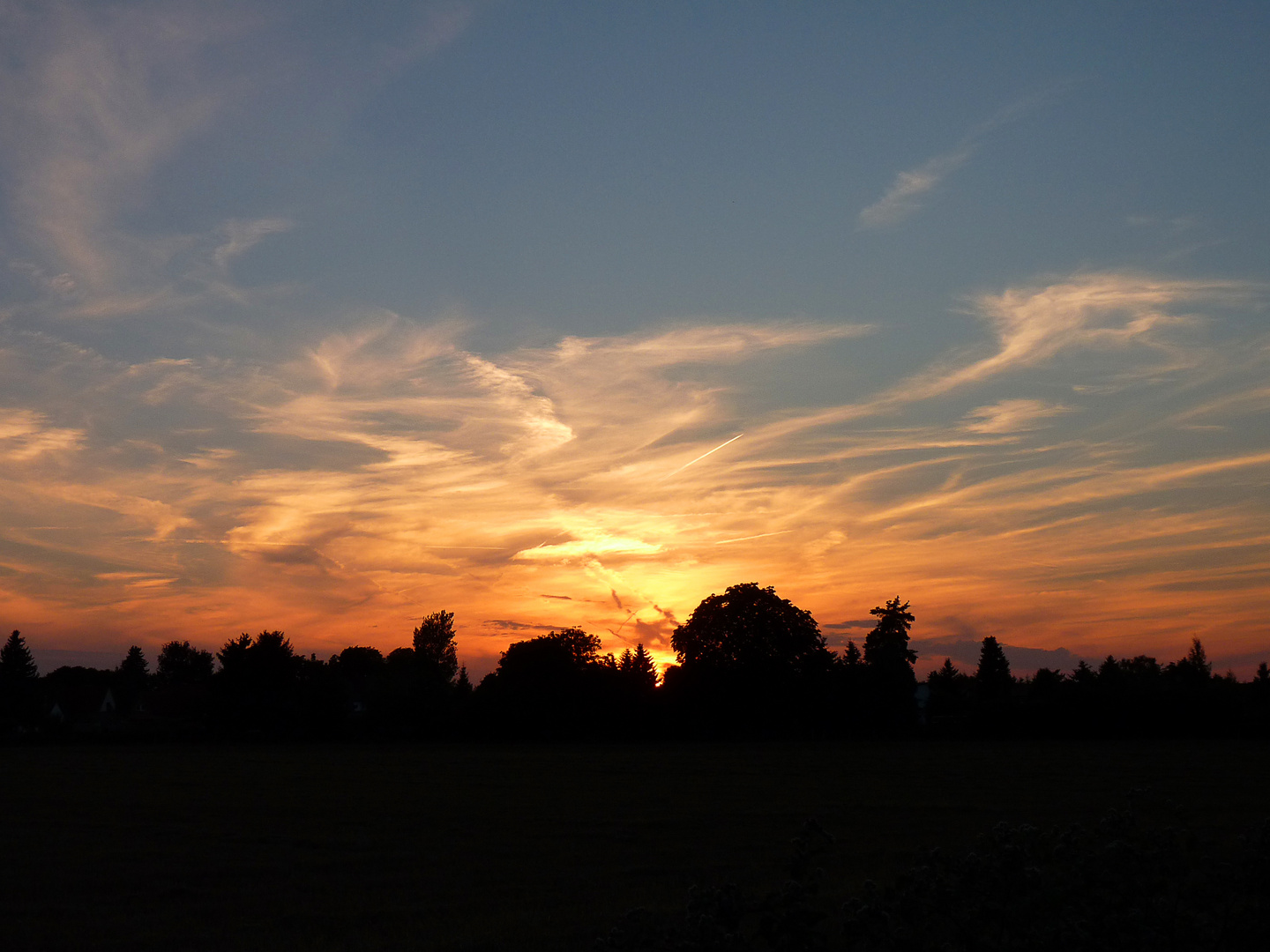 Sonnenaufgang über dem Gartenberg in Sömmerda