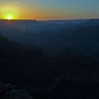 Sonnenaufgang über dem Grand Canyon