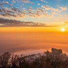 Sonnenaufgang über dem Hambacher Schloss