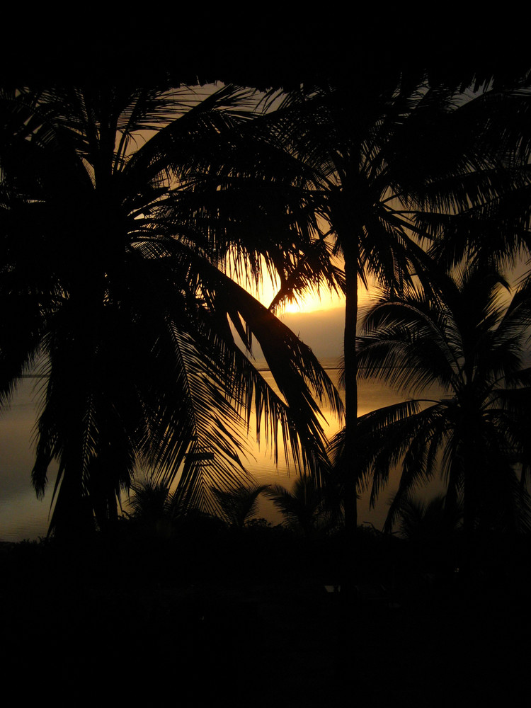 Sonnenaufgang über dem Indischen Ozean