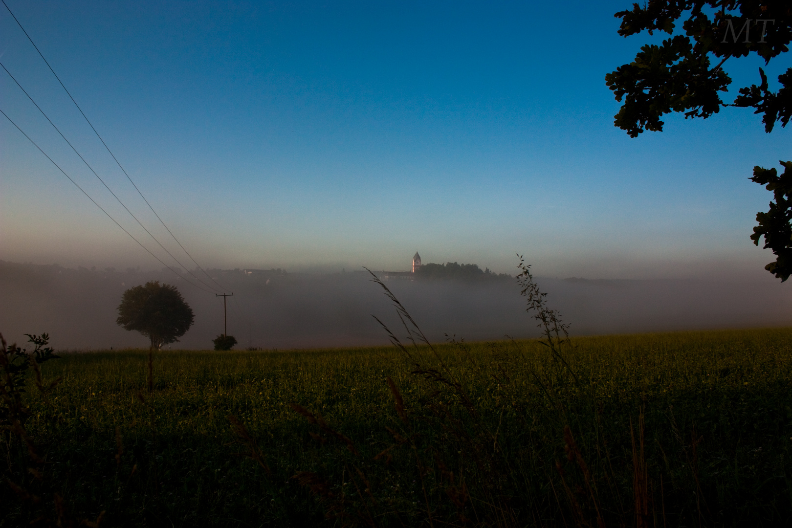 Sonnenaufgang über dem Kloster Scheyern 1