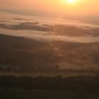 Sonnenaufgang (über dem Kölner Flughafen)