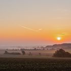 Sonnenaufgang über dem Land