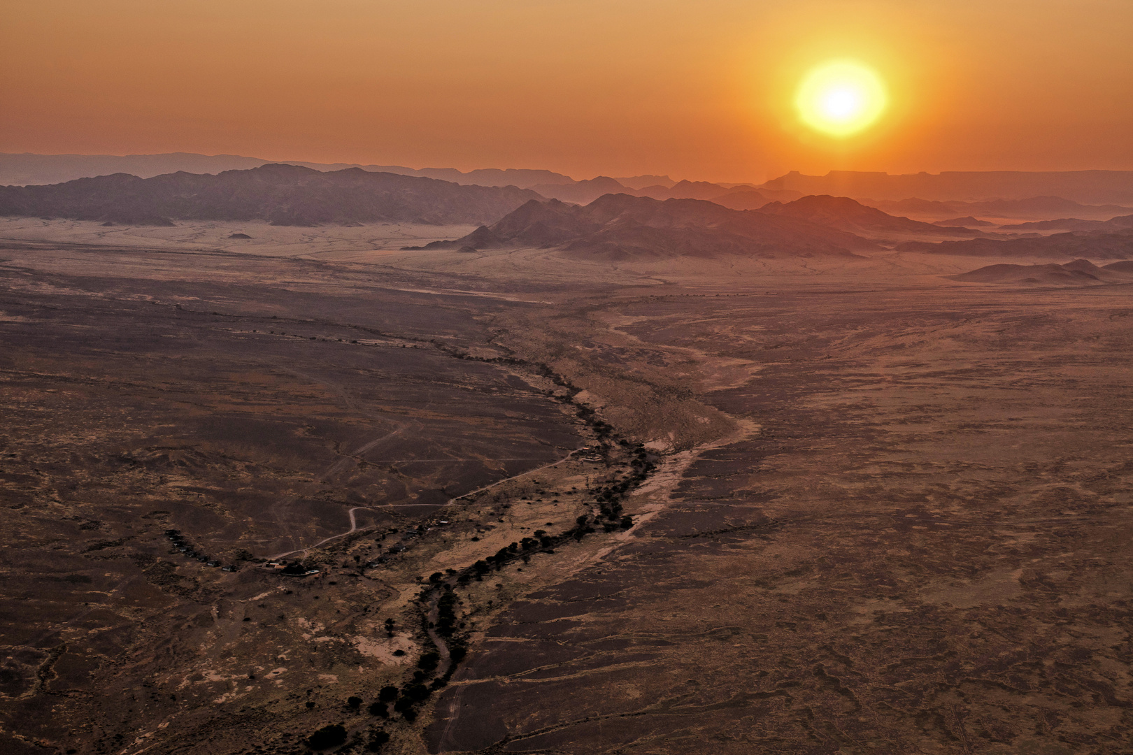 Sonnenaufgang über dem Namib-Naukluft NP