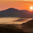 Sonnenaufgang über dem Nebel...