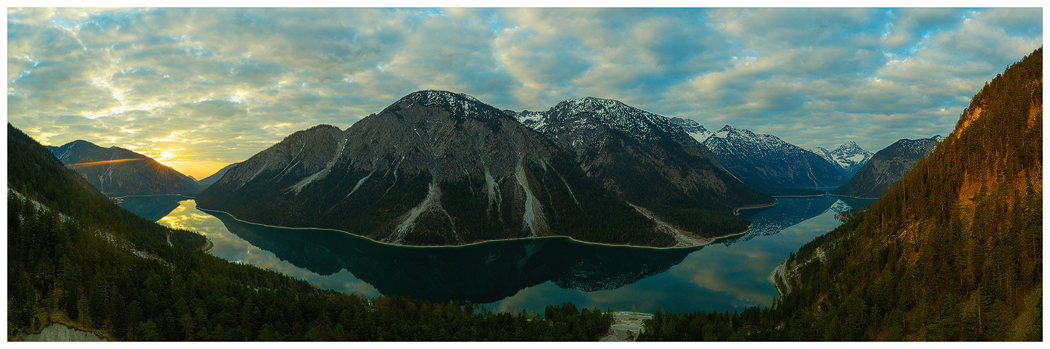 Sonnenaufgang über dem Plansee