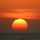 Sonnenaufgang über dem Roten Meer.