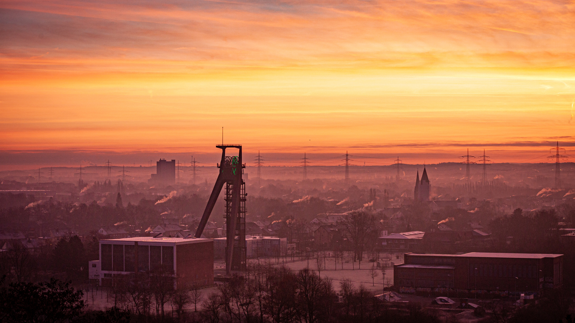 Sonnenaufgang über dem Ruhrgebiert