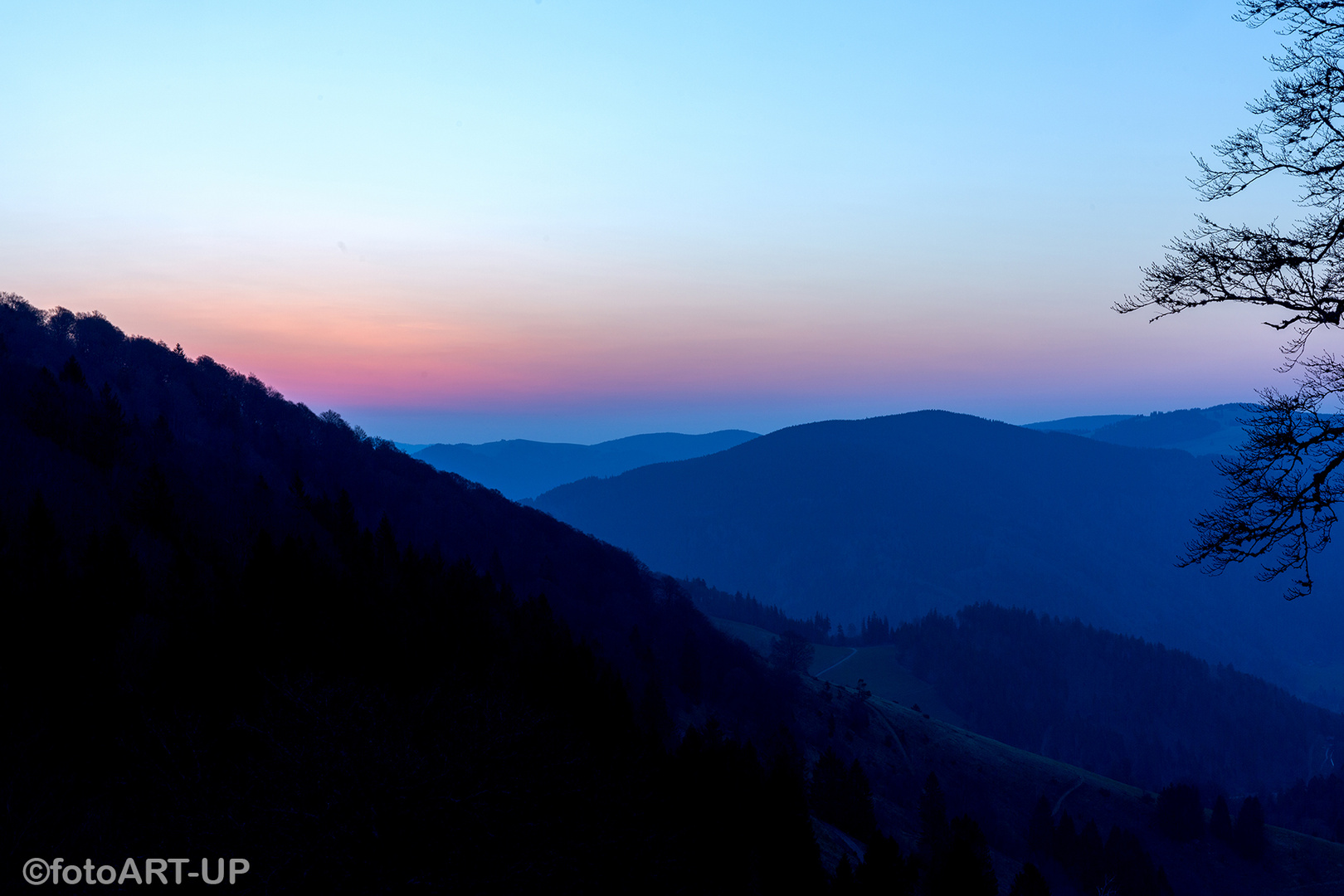 Sonnenaufgang über dem Schwarzwald