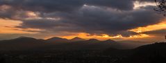 Sonnenaufgang über dem Siebengebirge