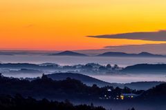 Sonnenaufgang über dem Siebengebirge