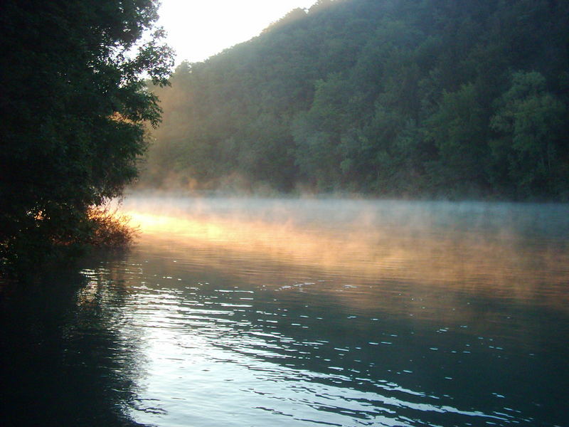 Sonnenaufgang über dem Wohlensee bei Hinterkappelen BE CH