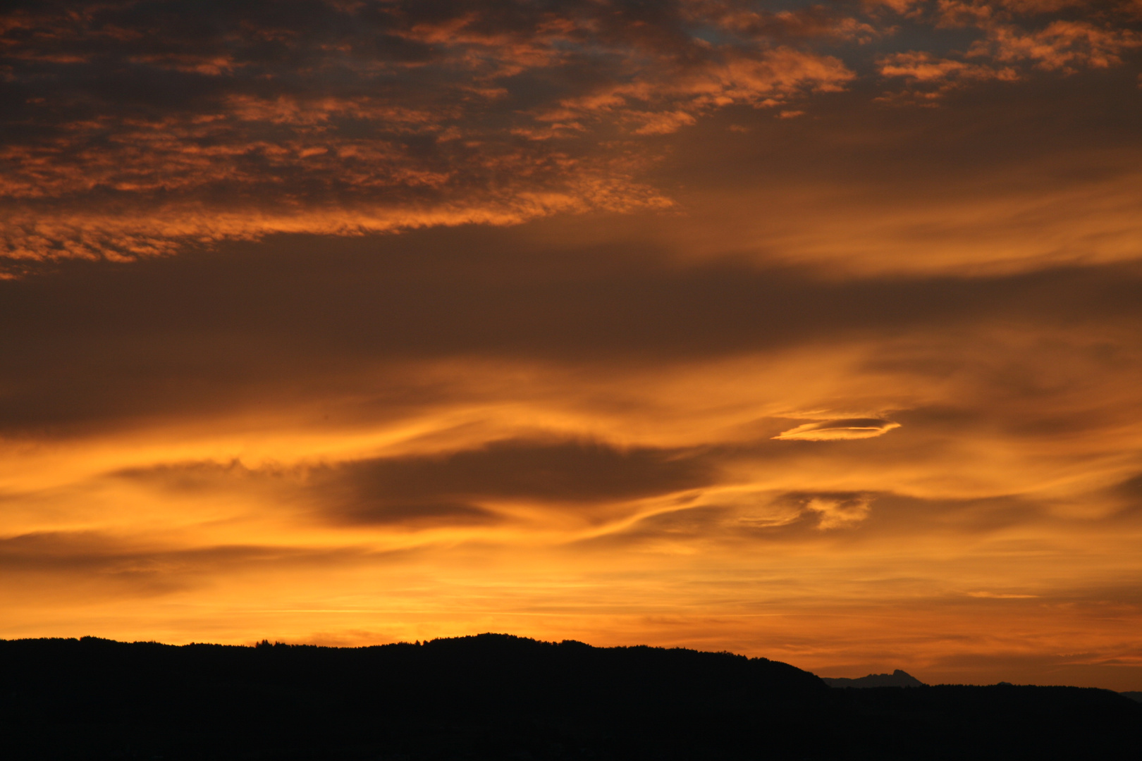 Sonnenaufgang über dem Zürichsee