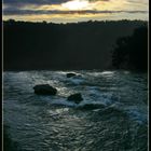 Sonnenaufgang über den Wasserfällen von Iguazu