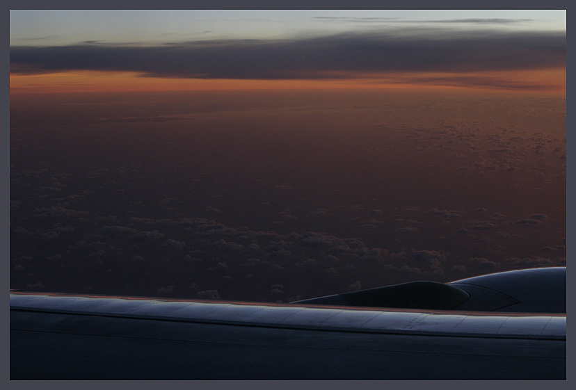 Sonnenaufgang über den Wolken