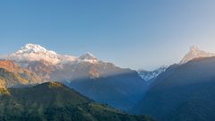 Sonnenaufgang über der Annapurna - Bergkette