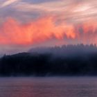 Sonnenaufgang über der Bevertalsperre