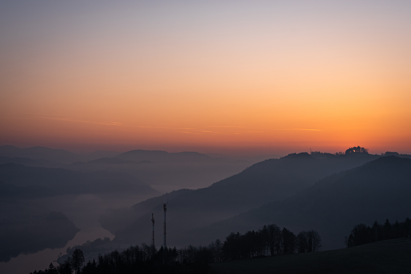 Sonnenaufgang über der Donau