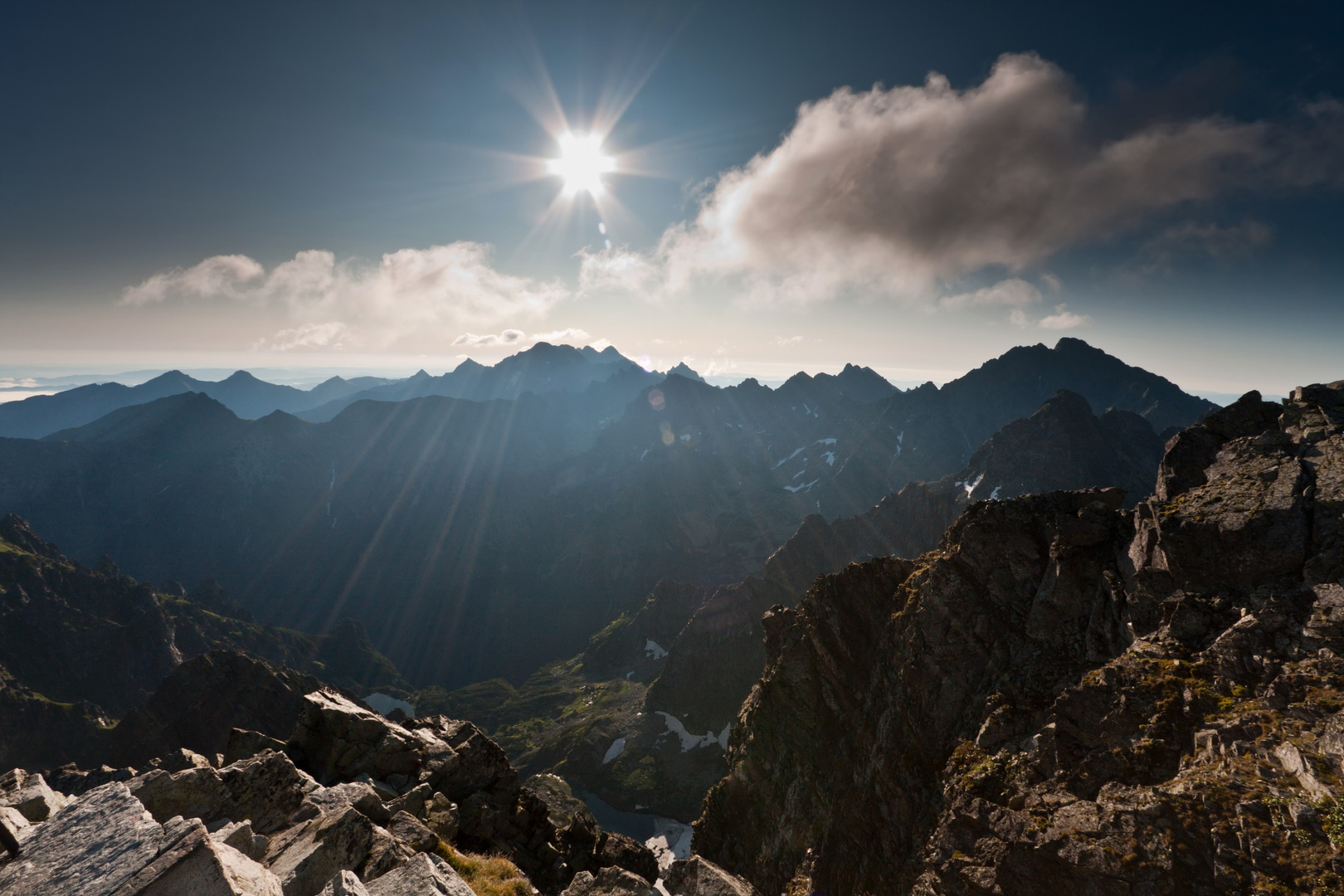 Sonnenaufgang über der Hohen Tatra