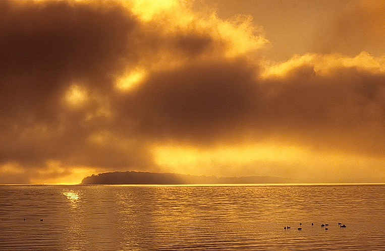 Sonnenaufgang über der Insel Vilm...