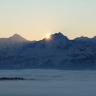 Sonnenaufgang über der Jungfrau im Berner Oberland