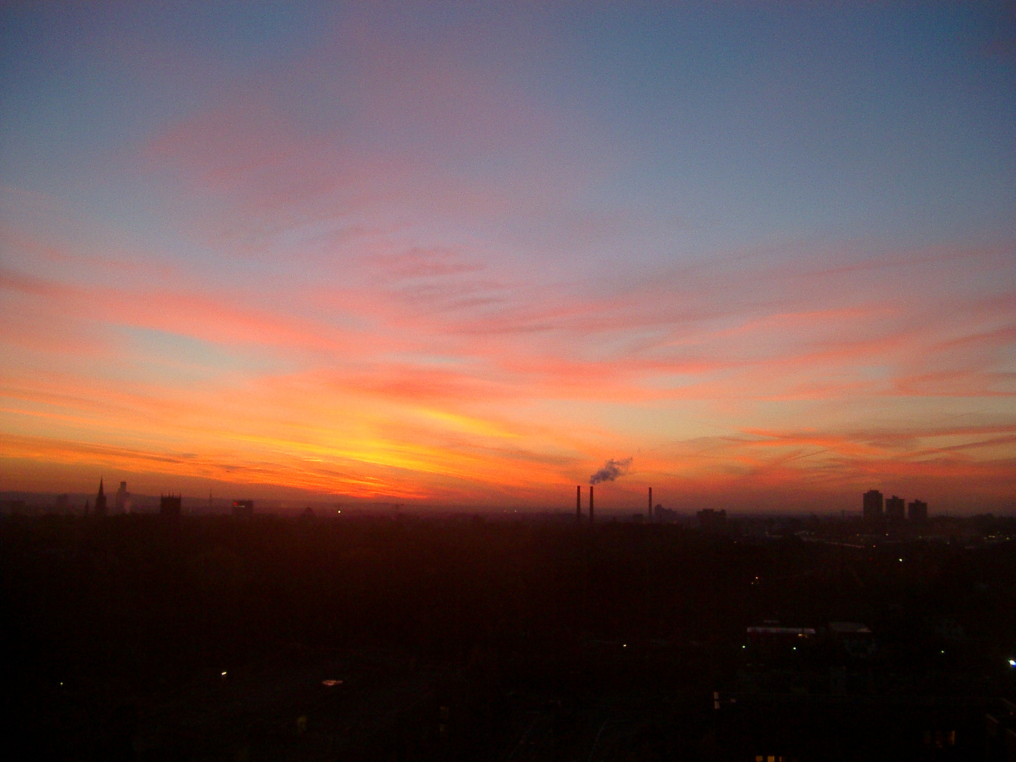 Sonnenaufgang über der kölner Südstadt