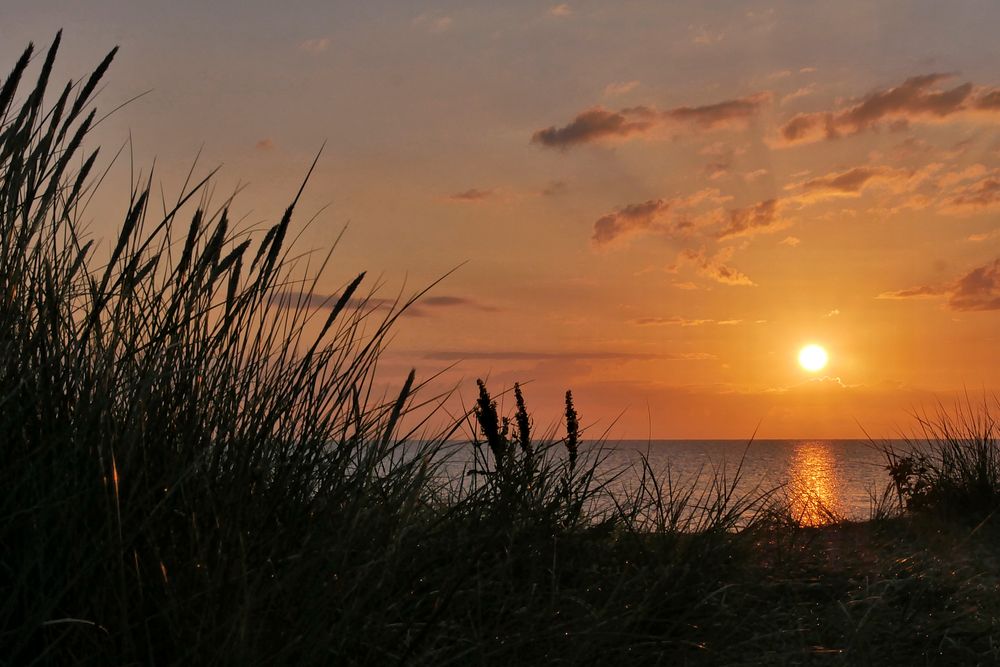 Sonnenaufgang über der Ostsee