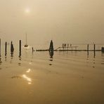 Sonnenaufgang über der Ostsee im leeren Yachthafen !