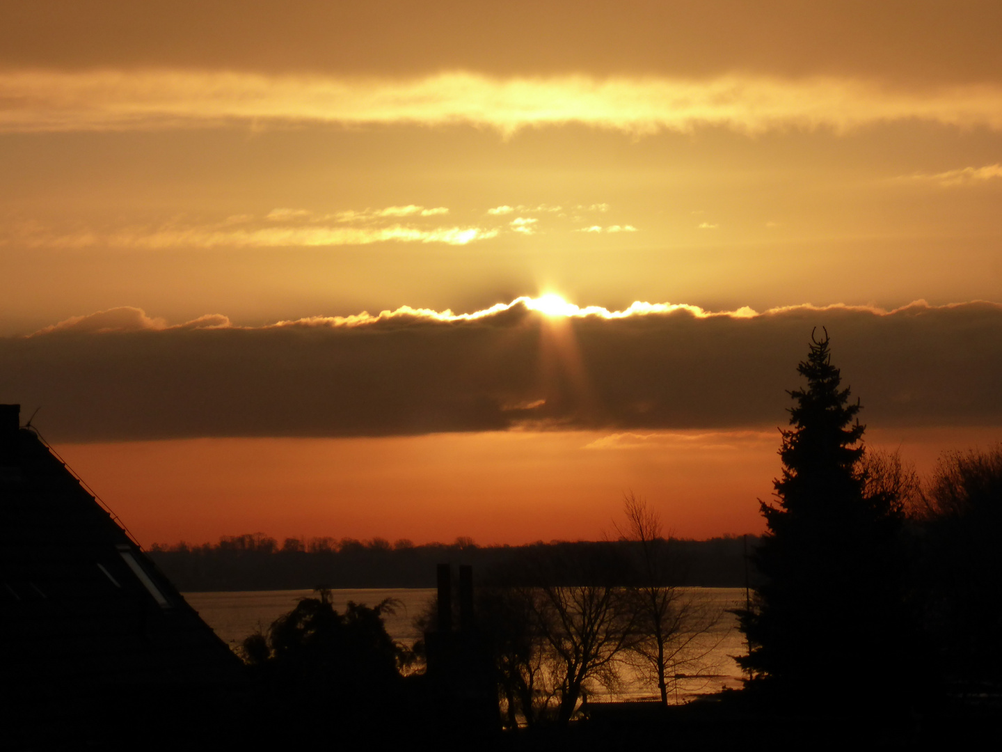 Sonnenaufgang über der Ostsee in Steinberghaff